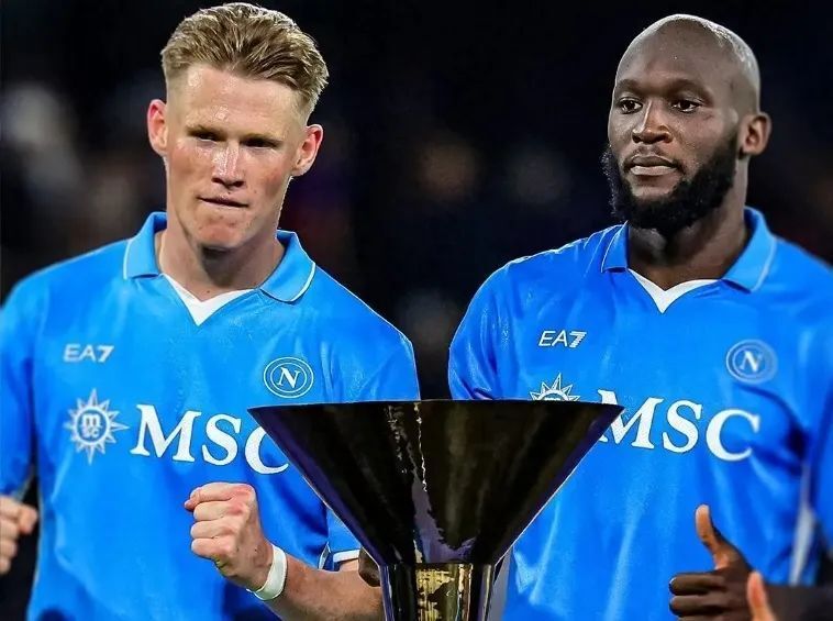 球迷们也期 球迷们也期