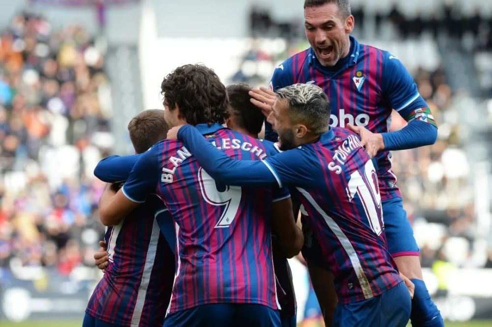 我们揭示了 我们揭示了