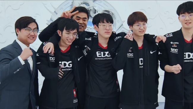 枪械经济与 枪械经济与